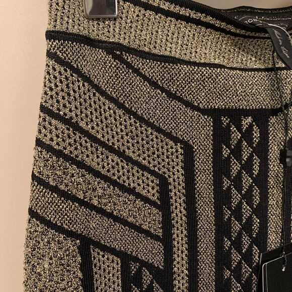 BCBGMaxazria NWT pencil skirt sz s, blk and gold lurex, knee length, pull on - Picture 4 of 16